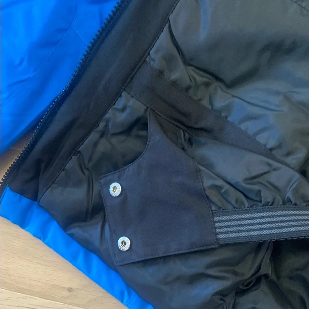 New McKinley Boys’ Dorian Blue and Black Puffer Jacket with Weather-Resistant - Picture 5 of 9